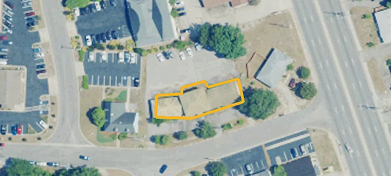 508 Sandhurst Dr