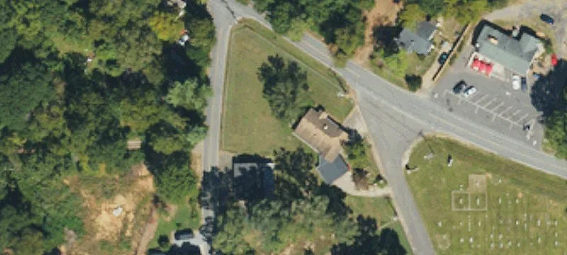 1103 Main St