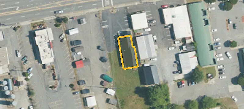 1412 Main St