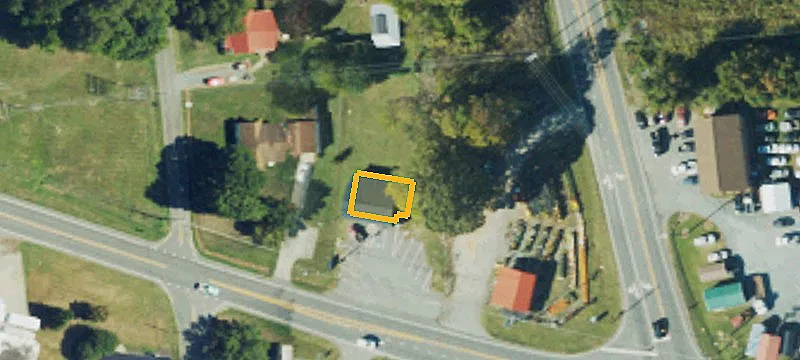 1206 Main St