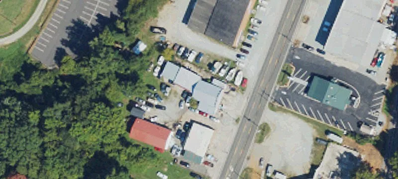 1141 Main St