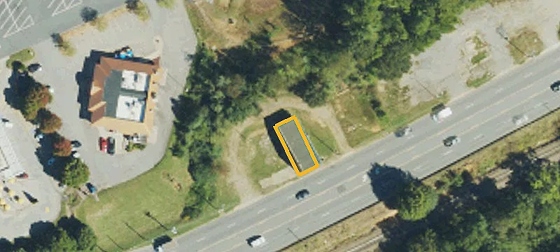 889 Smokey Park Hwy