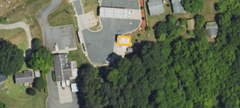 2487 Webb Ave