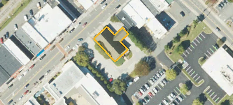 255 Main St