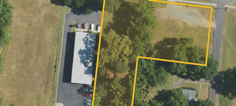 8108 Fairview Rd