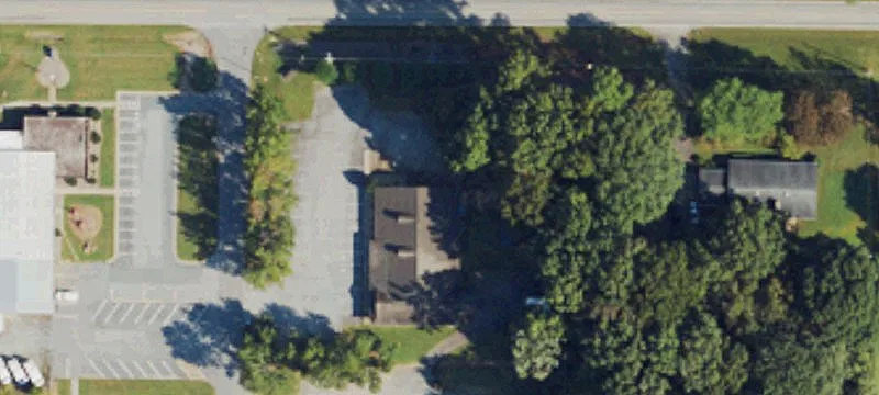101 Woodlyn Dr
