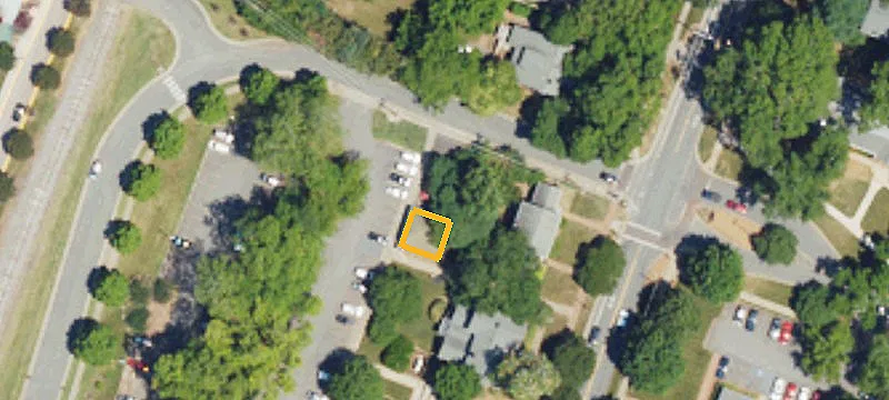 439 Main St