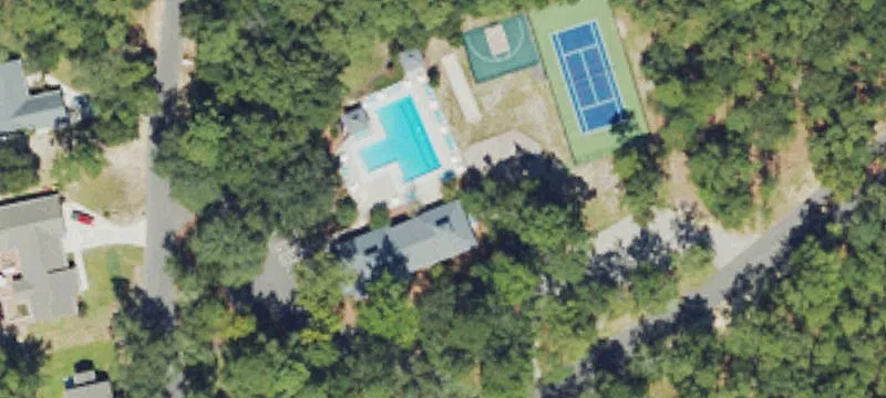 716 Folly SE Dr