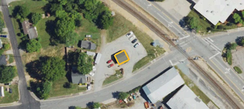 211 Nelson St