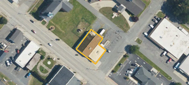304 Main St
