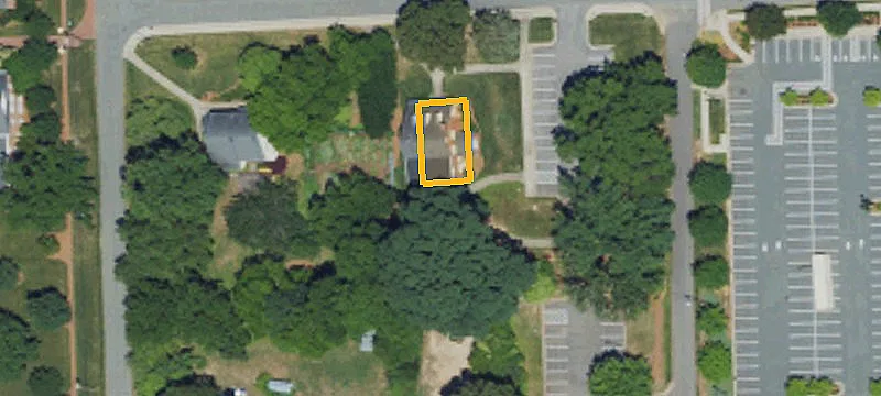 401 College Ave