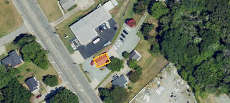 1406 Main St