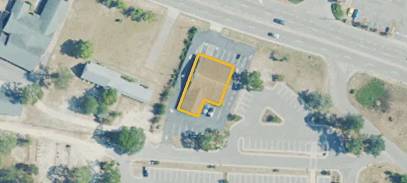 3320 Main St