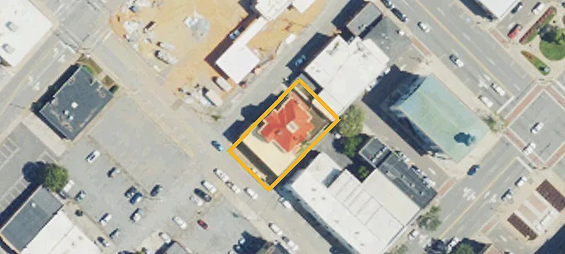 11 1st Ave, Unit 13