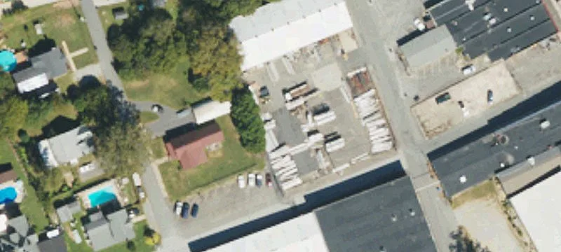 204 Plum St