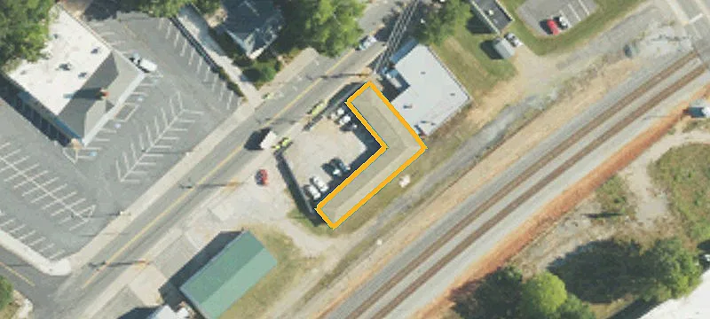 123 Main St