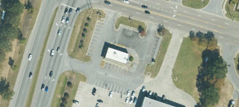 1210 Memorial Dr