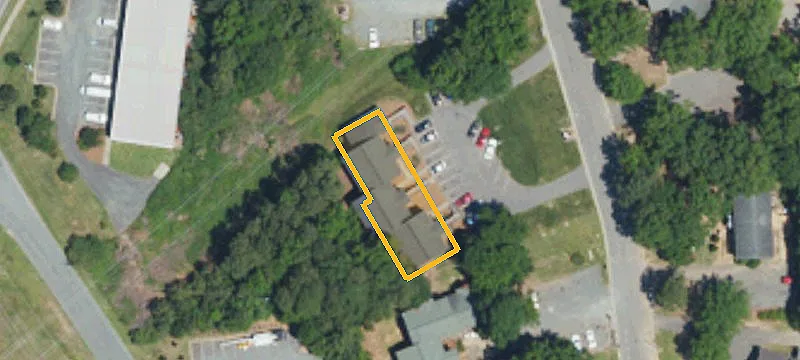 393 Monticello Dr