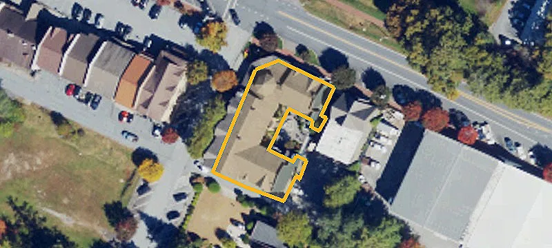 205 Main St