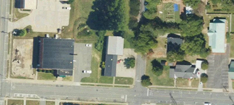 109 Holland St