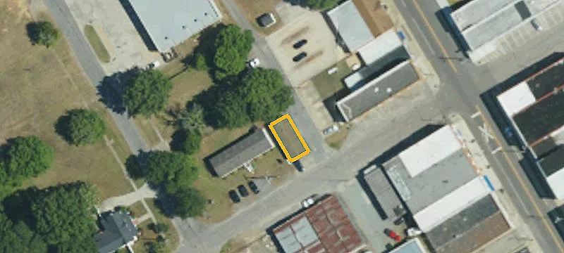 107 Gardner Ave