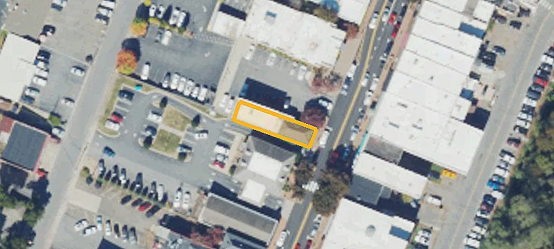 143 Main St