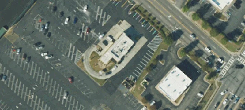 330 Arlington Blvd