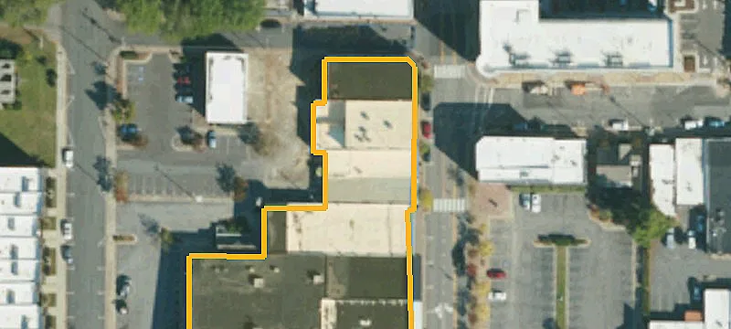 206 Main St
