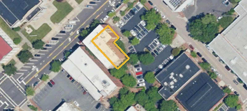 225 Main St