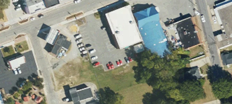 302 Main St