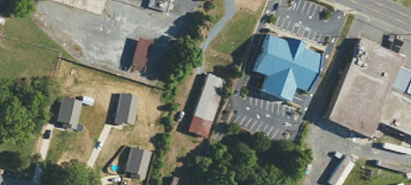 1420 Main St