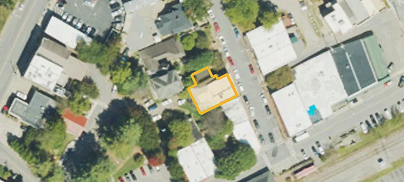 128 Cherry St