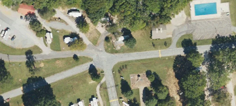 6254 Hwy 150th E