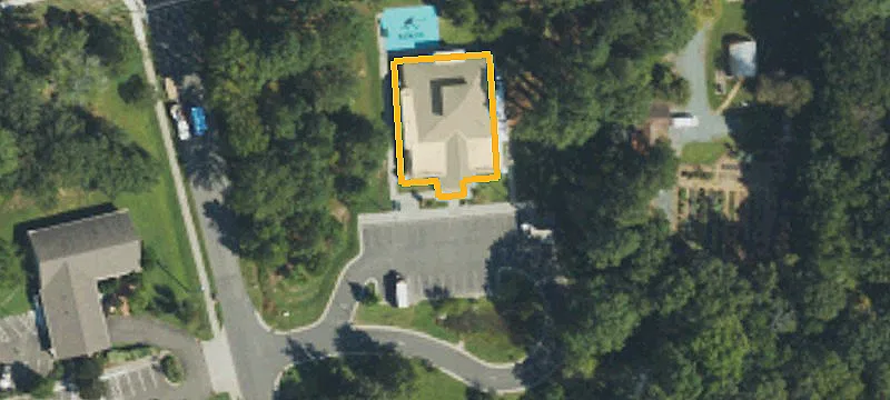 101 White Oak Dr