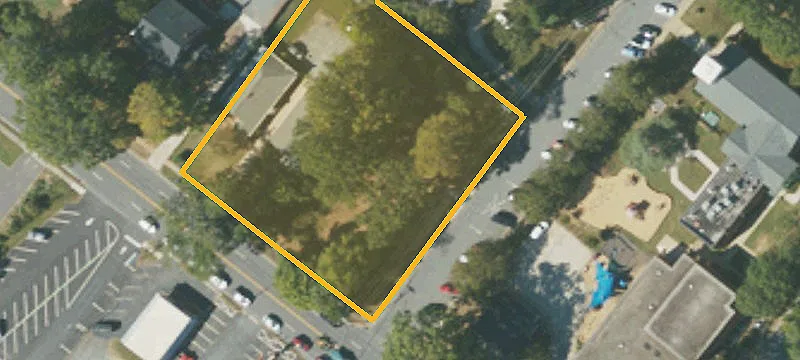 300 John St