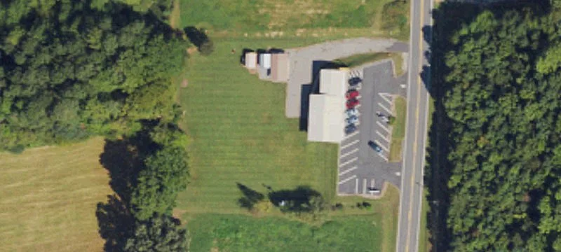 1088 Memorial Hwy