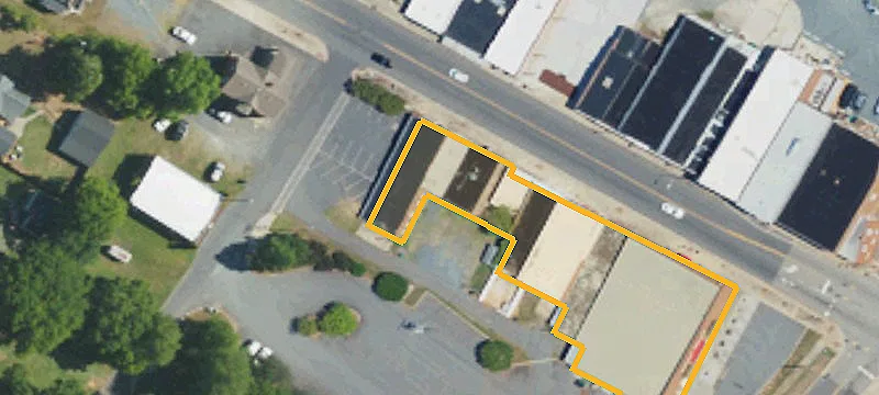 127 Main St