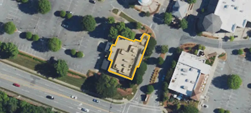 3338 Friendly Ave