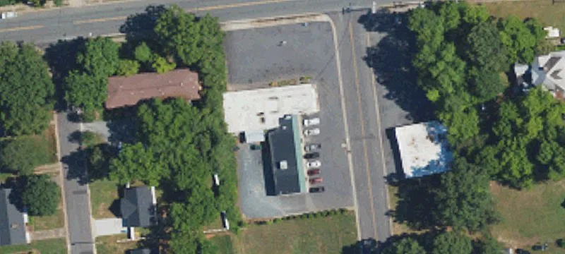 1105 Main St