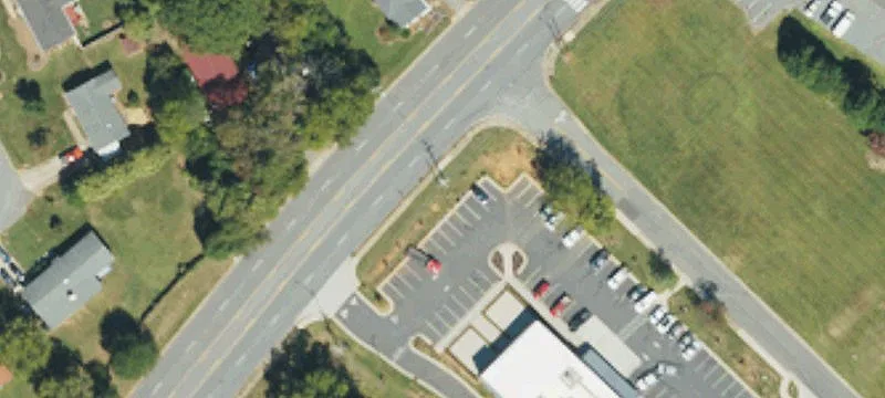 319 Main St