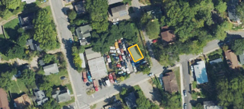 64 Woodrow Ave