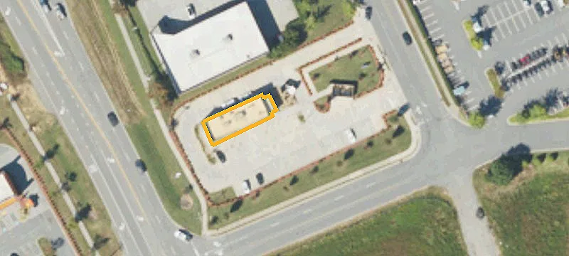 1047 Charlotte Hwy