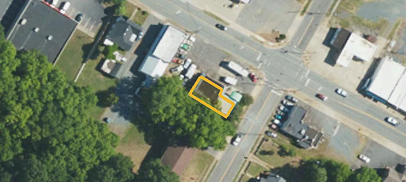 207 Main St