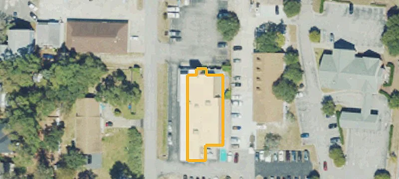 8901 Oak Is Dr