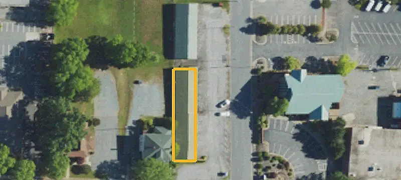 111 Davis St