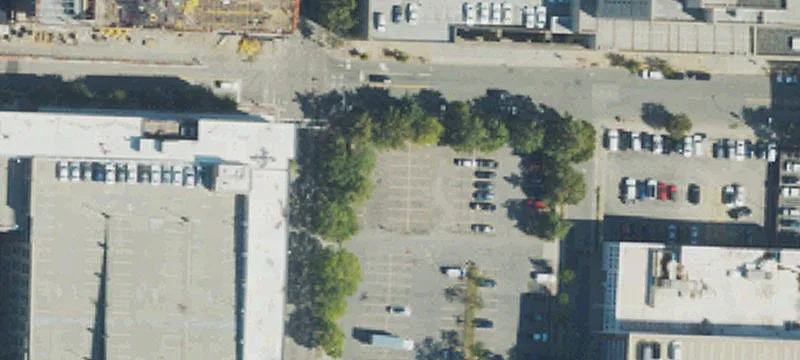 123 Davie St