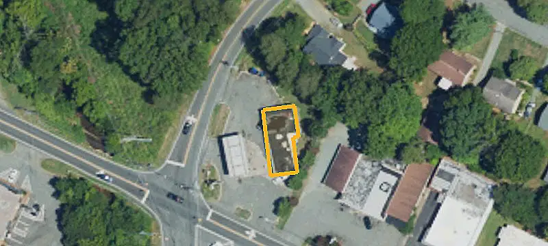 704 Chapel Hl Rd