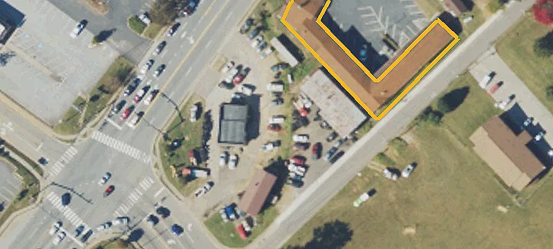 727 Main St