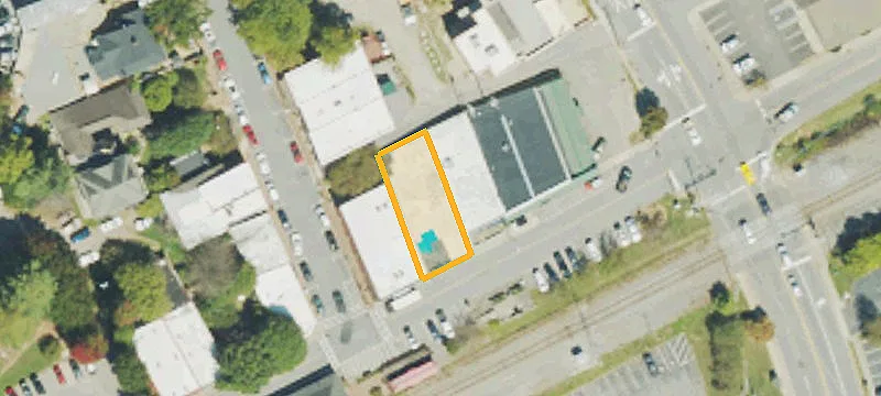 106 Sutton Ave