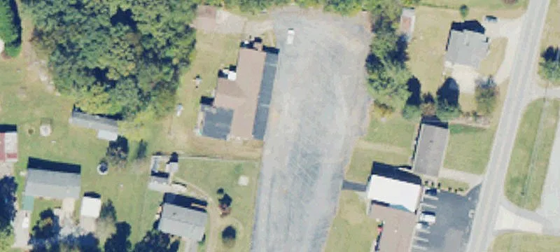 1410 Dustin Ln